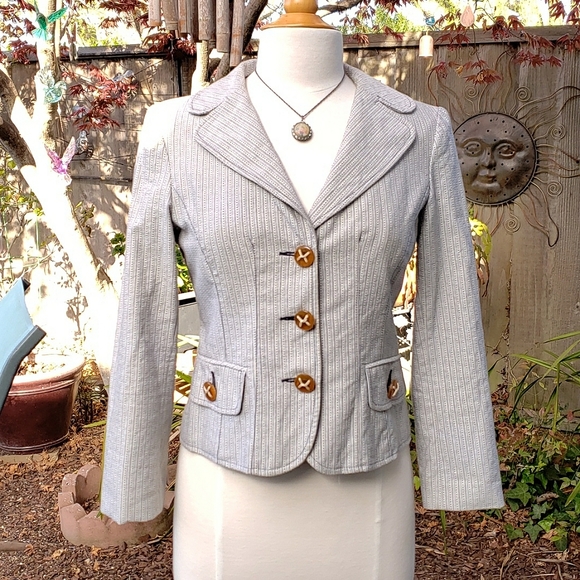 Nanette Lepore Striped Grey Blazer Size 6 - Picture 1 of 14